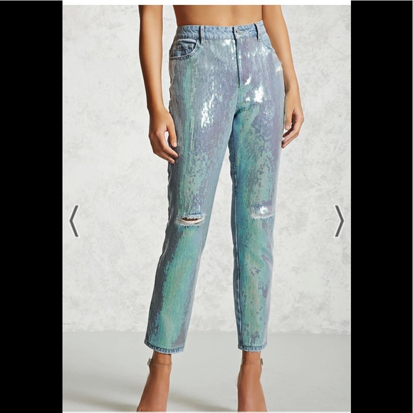 Forever 21 Denim - Forever 21 iridescent sequin boyfriend denim jeans Size 27